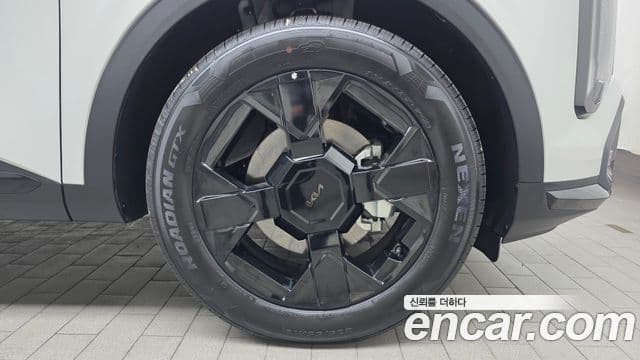 Kia The / новый New Sportage 5세대 Signature X Line, 2025 все фото