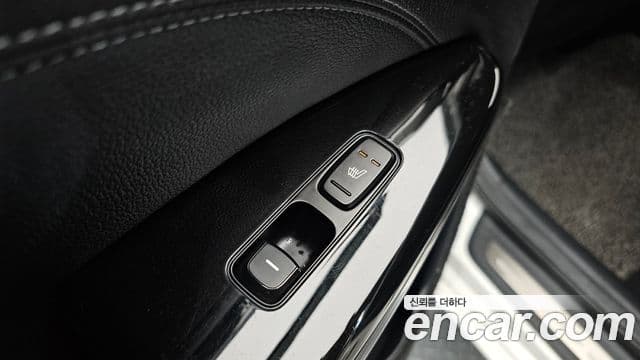 Kia All New K7 3.0 LPI Prestige (арендный автомобиль), 2017 20