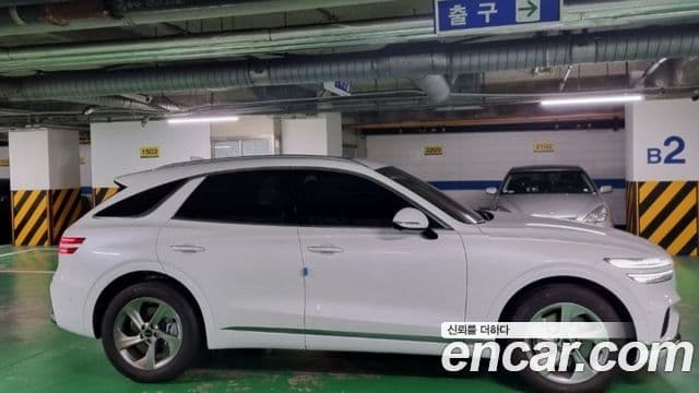 Genesis GV70, 2025 все фото