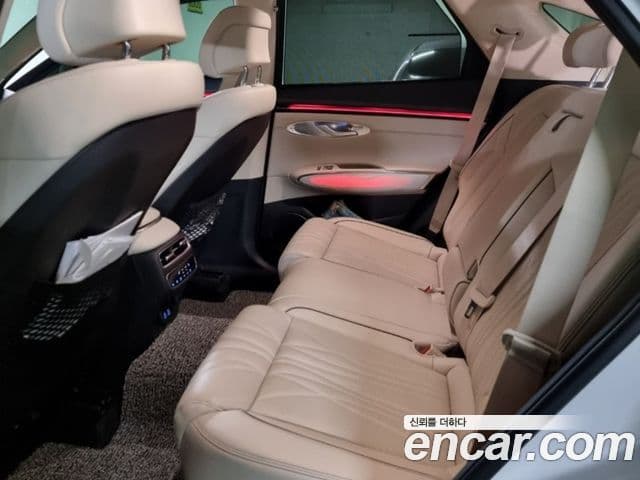 Genesis GV70, 2025 10