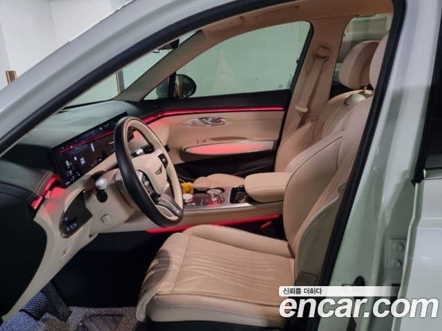 Genesis GV70, 2025 13