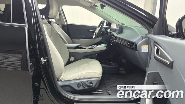 Kia EV6 Air, 2023 11