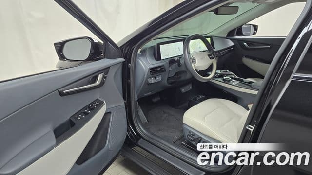 Kia EV6 Air, 2023 10