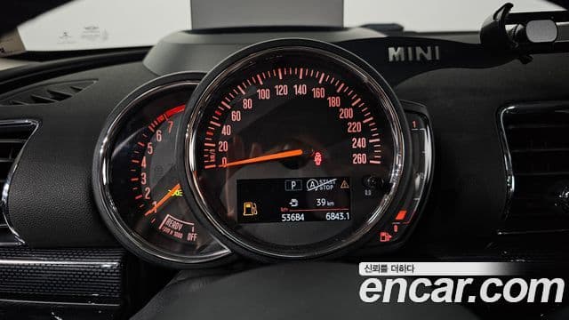 Mini Cooper 클럽맨 2세대, 2018 8