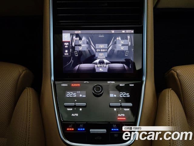 Porsche Panamera (971), 2018 17