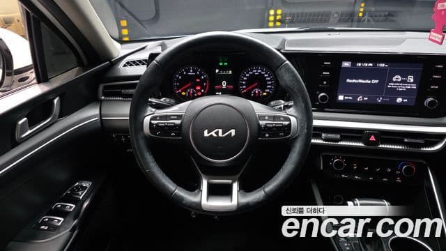 Kia K5 3세대 Standard, 2023 13