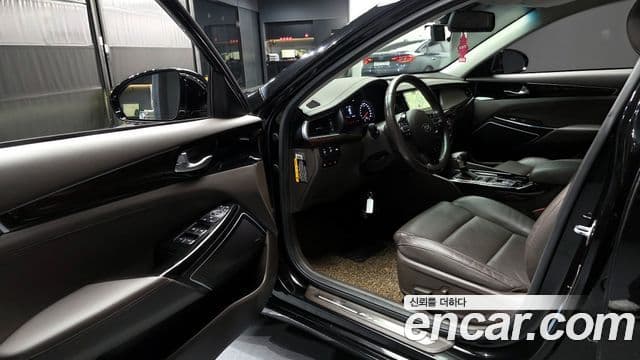 Kia All New K7 3.0 GDI Limited, 2018 10