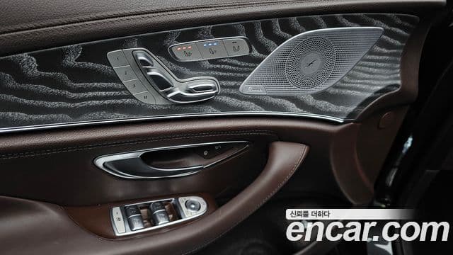 Mercedes-Benz CLS-класс C257 AMG Line, 2020 19