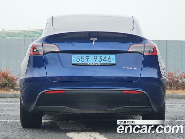 Tesla модель Y Long Range, 2022 3