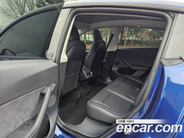 Tesla модель Y Long Range, 2022 12