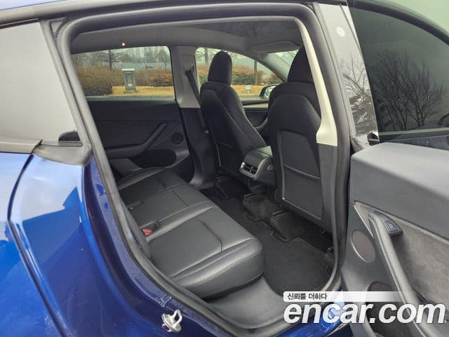 Tesla модель Y Long Range, 2022 13