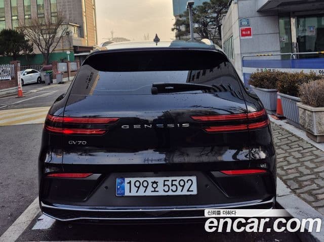 Genesis GV70, 2025 все фото