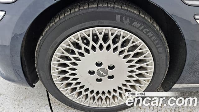 Genesis G80 (RG3) бензин 3.5 турбо AWD, 2022 все фото