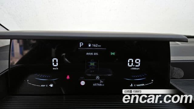 Hyundai Staria Prestige, 2023 8