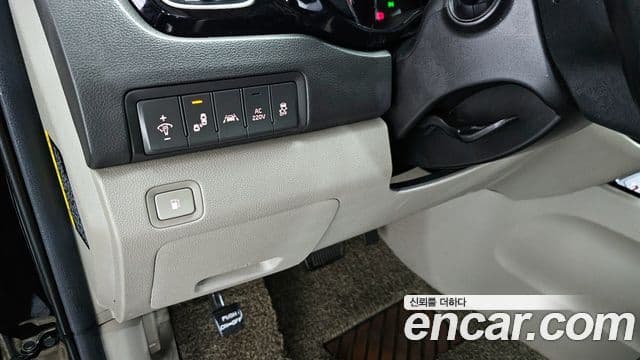 Kia All New Carnival President, 2016 19