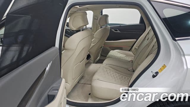 Genesis G80 (RG3) бензин 2.5 турбо AWD, 2025 12