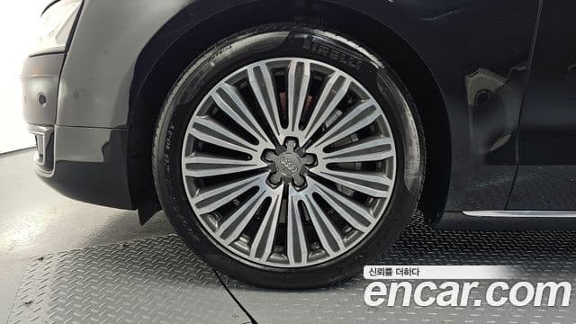 Audi New A8 D4, 2016 все фото