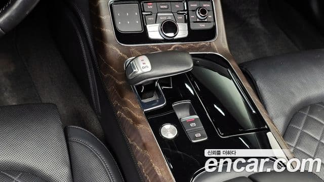 Audi New A8 D4, 2016 9