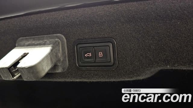 Audi New A8 D4, 2016 19