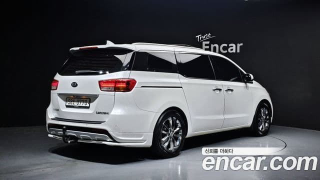 Kia All New Carnival VIP, 2017 2
