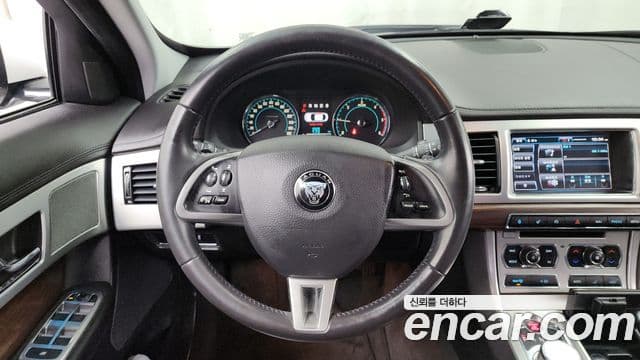 Jaguar New XF X250, 2015 13