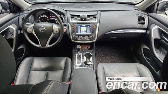 Nissan 알티마 L33, 2017 7