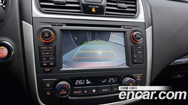 Nissan 알티마 L33, 2017 15