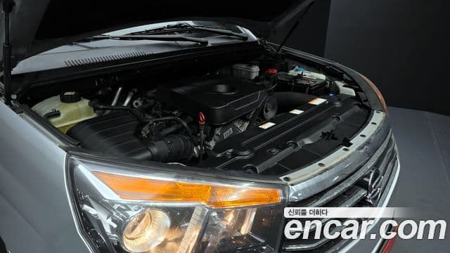 KG모빌리티(SsangYong) Korando 투리스모 4WD TX 9인승, 2018 6