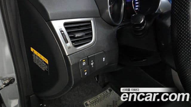 Hyundai Avante MD M16 GDI Avenue, 2014 14