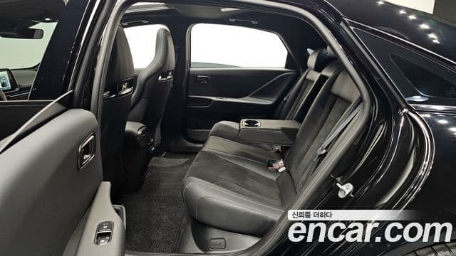 Hyundai The / новый New Ioniq 6, 2026 12