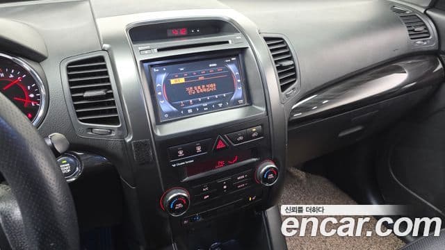Kia Sorento R топовая версия, 2010 14