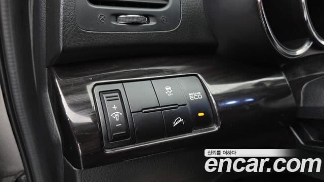 Kia Sorento R топовая версия, 2010 17