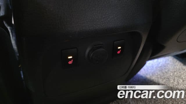 Kia Sorento R топовая версия, 2010 19