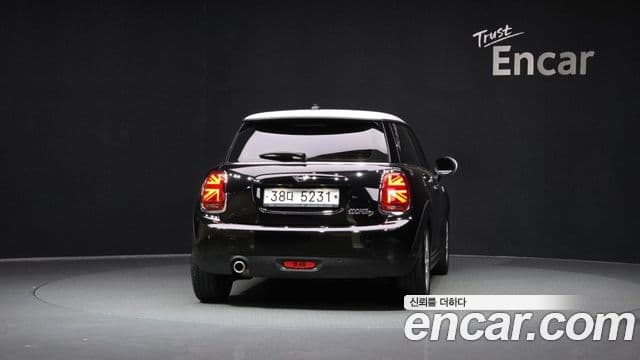 Mini Cooper D 3세대, 2019 4