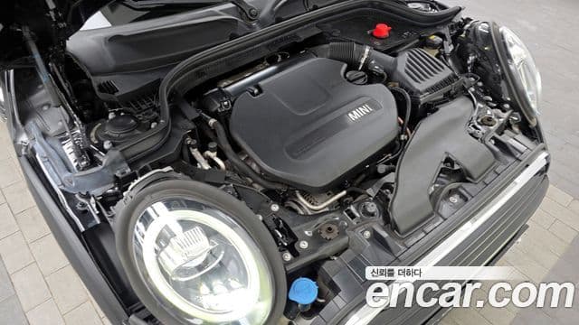 Mini Cooper D 3세대, 2019 6