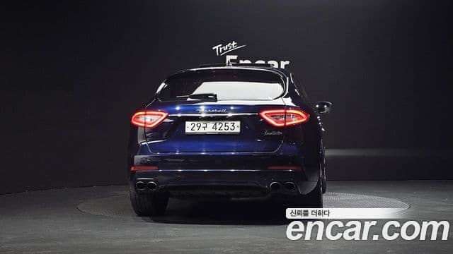 Maserati Levante Luxury, 2017 4