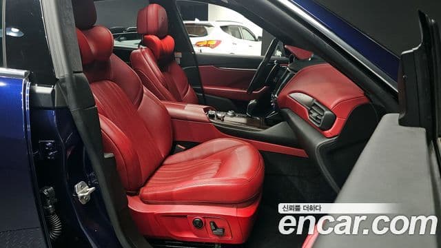 Maserati Levante Luxury, 2017 10