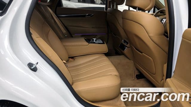 Genesis G80 (RG3) бензин 2.5 турбо 2WD, 2025 12