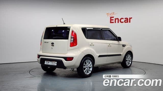 Kia Soul 빌트인캠2 — базовая версия - Built-in Cam 2, 2012 2