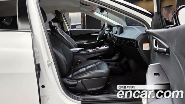 Kia EV6 Air, 2022 10