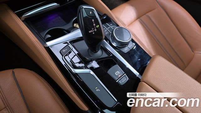 BMW 5시리즈 (G30) Luxury, 2019 9