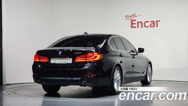 BMW 5시리즈 (G30) 530i Luxury Plus, 2020 2