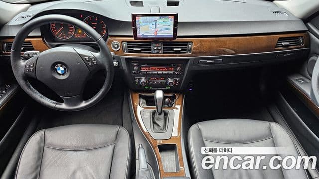 BMW 3시리즈 (E90) 320i седан, 2009 7