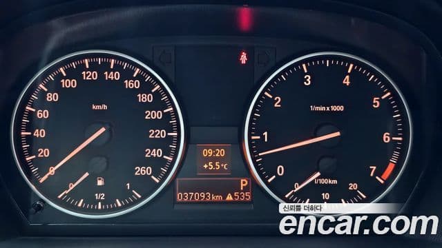 BMW 3시리즈 (E90) 320i седан, 2009 8
