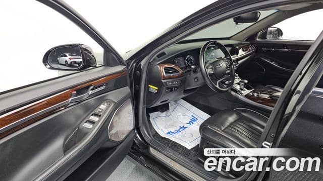 Genesis EQ900 Prestige, 2018 10