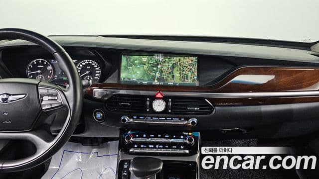 Genesis EQ900 Prestige, 2018 16