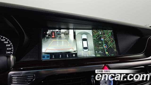 Genesis EQ900 Prestige, 2018 17