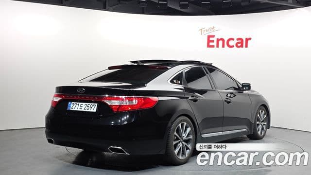 Hyundai Grandeur HG Luxury, 2011 2