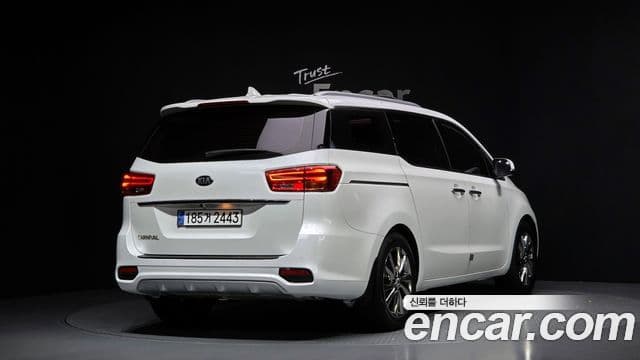 Kia The / новый New Carnival Prestige, 2019 2