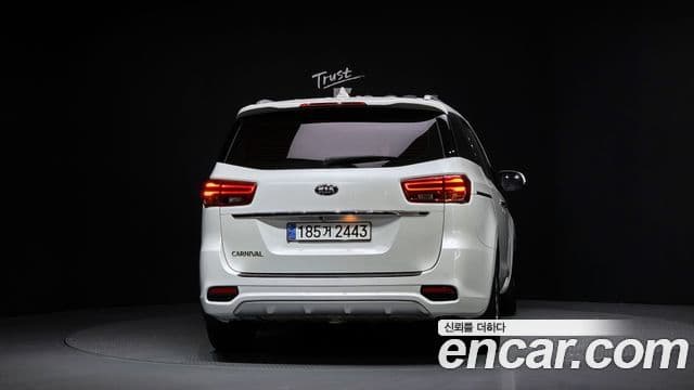 Kia The / новый New Carnival Prestige, 2019 4